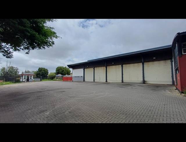 INDUSTRIAL PROPERTY TO RENT IN LOUWLARDIA